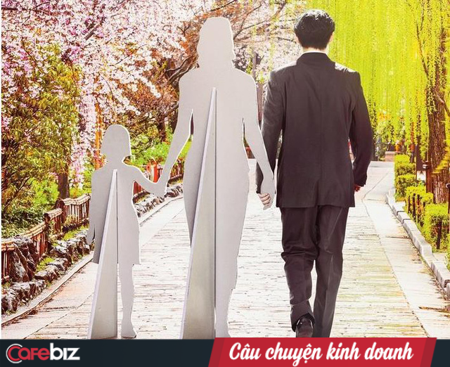 Dịch vụ “thuê gia đình” tại Nhật Bản: Thuê vợ đẹp để khoe đồng nghiệp, thuê chồng tốt để họp phụ huynh, và thuê cả cha mẹ để dự đám cưới - Ảnh 3.