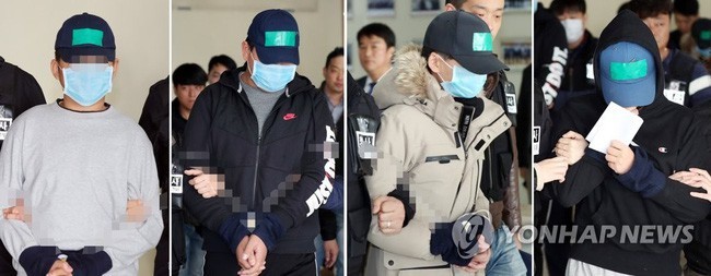 Vụ bắt nạt khiến nam sinh nhảy lầu tự tử gây chấn động Hàn Quốc khép lại với mức án nhẹ nhàng cho 4 kẻ thủ ác gây phẫn nộ - Ảnh 1.