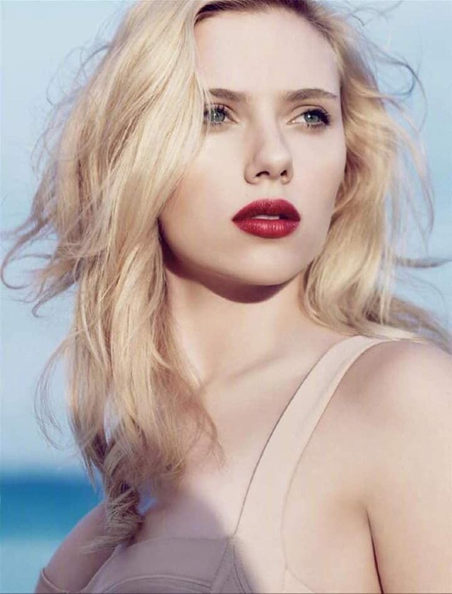 Góa phụ đen Scarlett Johansson: Biểu tượng sex của Hollywood và niềm tin đánh mất sau 2 cuộc hôn nhân tan vỡ - Ảnh 11.