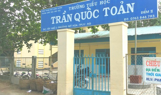 Khởi tố gã phụ huynh dâm ô 6 học sinh tiểu học ở An Giang - Ảnh 1.