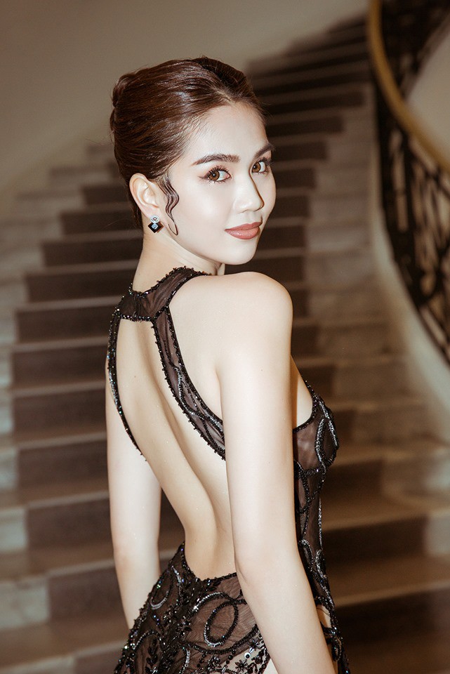 Nghệ thuật là ánh trăng lừa dối: Nữ hoàng nội y chưa photoshop có nhiều điểm không giống trên hình - Ảnh 9. Nghệ thuật là ánh trăng lừa dối: Nữ hoàng nội y chưa photoshop có nhiều điểm không giống trên hình - Ảnh 9.