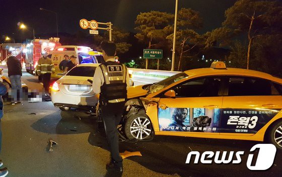 Han Ji Seong nhậu nhẹt trước khi bị 2 xe hơi đâm chết, cảnh sát: Người chồng hiện không phải là nghi phạm - Ảnh 5.