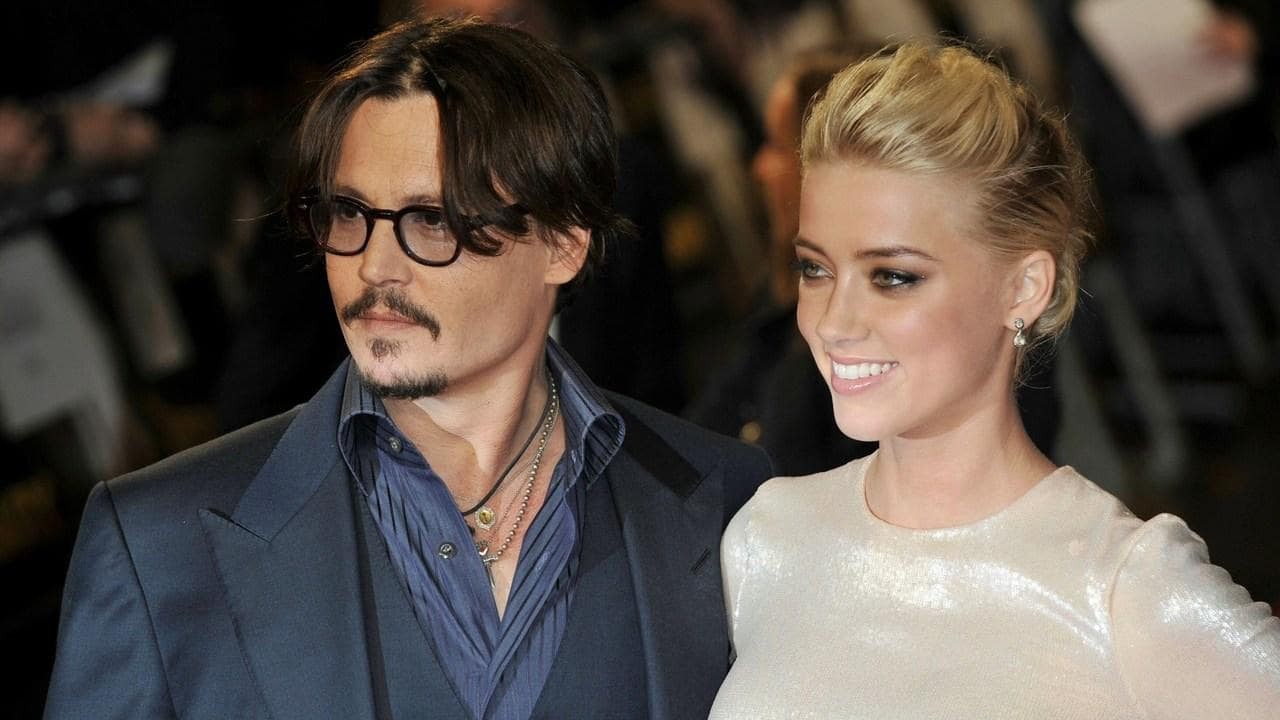 Vợ cũ quyến rũ nhưng cũng vô cùng tai tiếng của Johnny Depp trải lòng về vụ bị phát tán ảnh, clip nóng  - Ảnh 1.