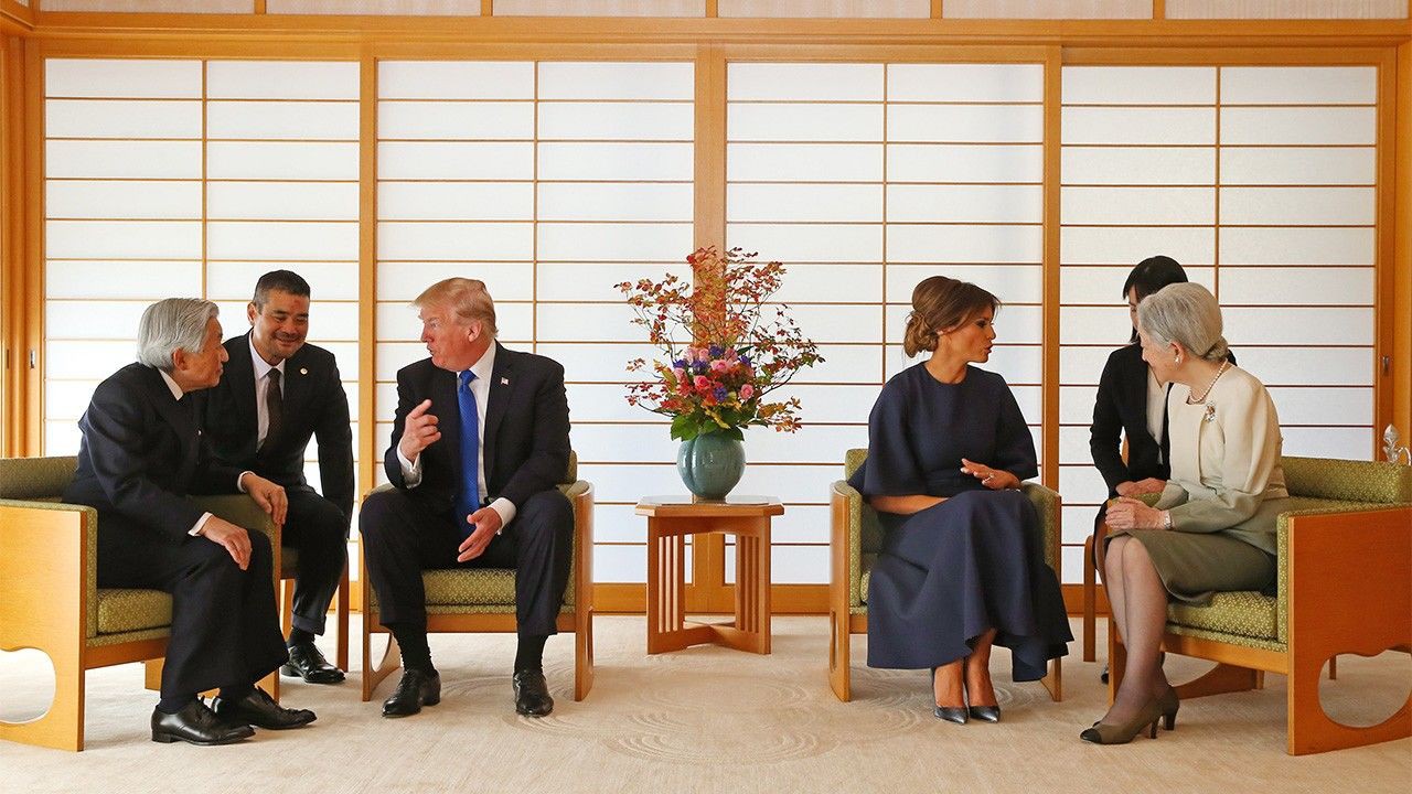 Chỉ còn một ngày nữa, Tổng thống Trump sẽ trở thành nguyên thủ đầu tiên gặp tân Nhật hoàng nhưng công chúng lại mong chờ sự xuất hiện của nhân vật này hơn cả - Ảnh 1.