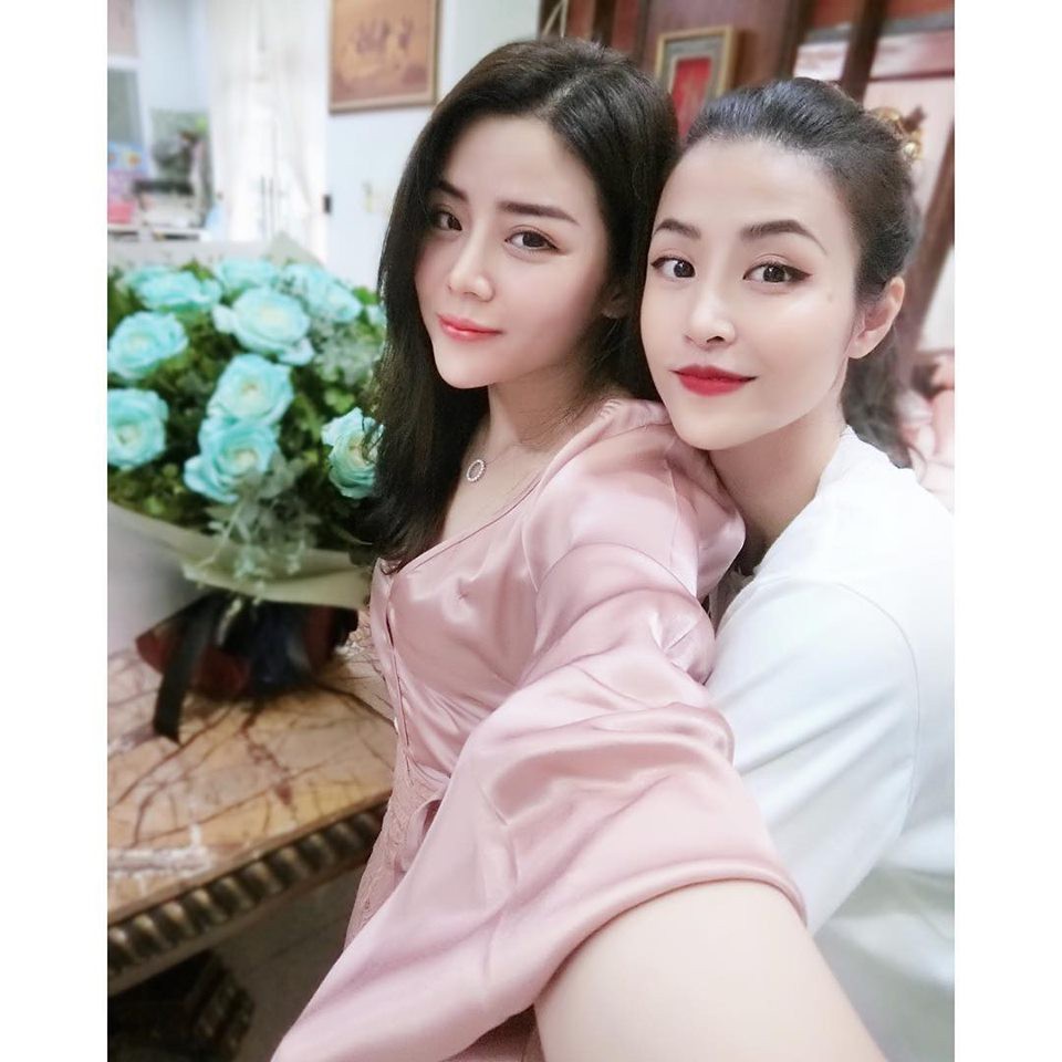 Không drama như phim, ngoài đời có nhiều cặp chị dâu - em chồng đã xinh đẹp, nổi tiếng lại còn thân nhau như gì! - Ảnh 11.