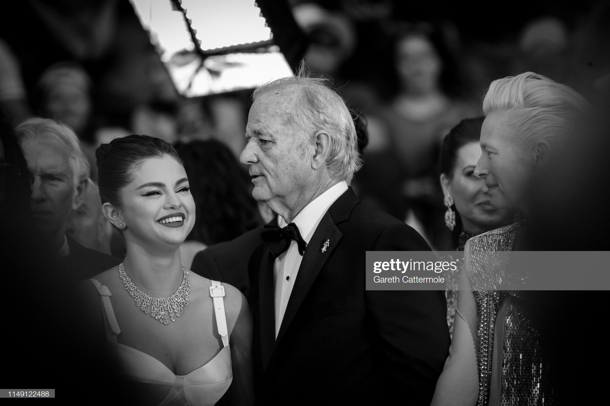 Top khoảnh khắc đắt giá nhất Cannes 2019: Dàn mỹ nhân 9X bất ngờ chiếm đa số, Selena và cặp đôi Brooklyn ấn tượng mạnh - Ảnh 1.