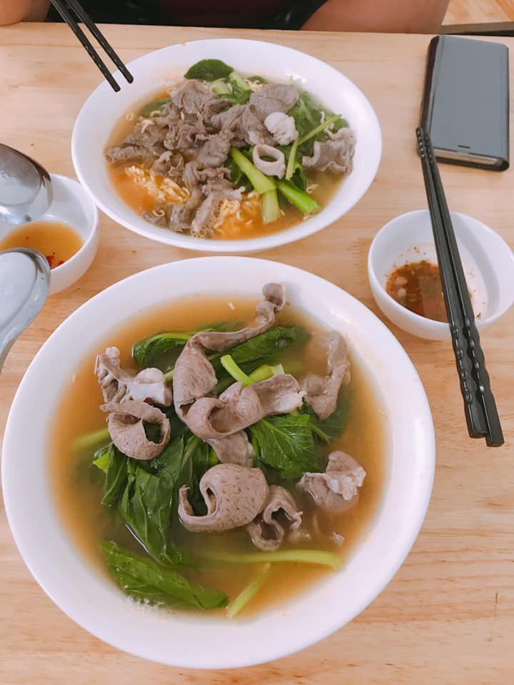 4 quán ăn đêm ngon bổ rẻ ở Hà Nội, buổi tối mát mẻ đi chơi về đói bụng nên ghé ngay - Ảnh 2.