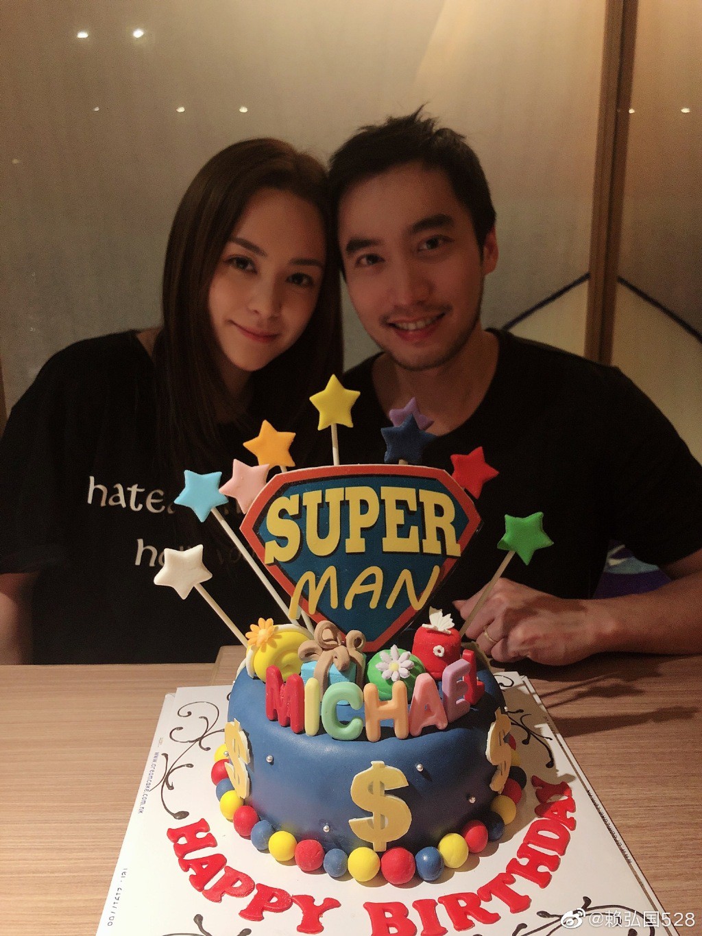 Chung Hân Đồng tổ chức sinh nhật cho chồng giữa loạt tin đồn đã ly thân - Ảnh 4.