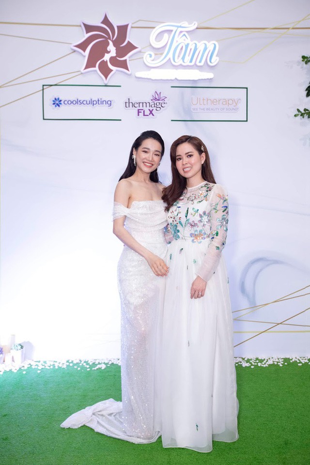 Nhã Phương tươi tắn trong ngày lên chức bà chủ, đồng sở hữu thương hiệu Tâm Beauty Clinic - Ảnh 1.