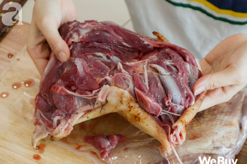 Nếm thử m&oacute;n ng&ocirc;i sao đang l&ecirc;n của l&agrave;ng ẩm thực: G&agrave; t&acirc;y Ba V&igrave; - liệu c&oacute; ngon như lời quảng c&aacute;o? - Ảnh 6.