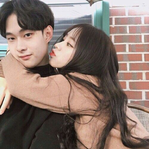 Phát hiện trùng người yêu, anh chàng hốt hoảng nhắn tin cho tình địch xác minh và câu trả lời khiến ai nấy ngã ngửa - Ảnh 4. Phát hiện trùng người yêu, anh chàng hốt hoảng nhắn tin cho tình địch xác minh và câu trả lời khiến ai nấy ngã ngửa - Ảnh 4.