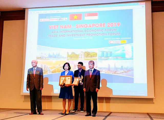 10 thương hiệu được tin d&ugrave;ng nhất Ch&acirc;u &Aacute; 2019: Sản phẩm dinh dưỡng ColosBaby Việt Nam được vinh danh - Ảnh 1.