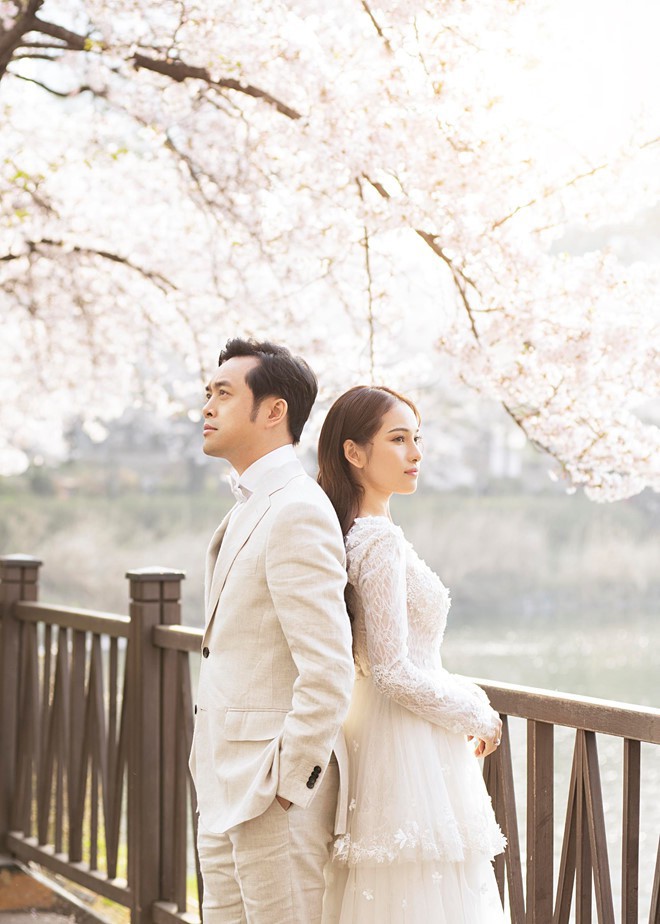 Dương Khắc Linh chịu chi cho đám cưới với ca sĩ trẻ kém 13 tuổi như thế nào? - Ảnh 5. Dương Khắc Linh chịu chi cho đám cưới với ca sĩ trẻ kém 13 tuổi như thế nào? - Ảnh 5.