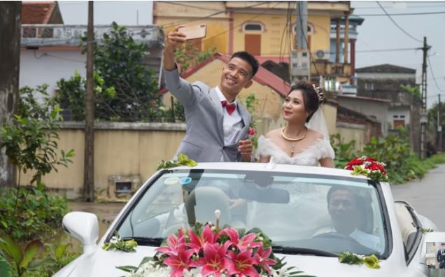 Youtuber Phương Hữu Dưỡng bất ngờ theo vợ bỏ cuộc chơi, đi Lexus đón dâu, mời cả Chu Bin nhưng danh tính cô dâu mới là điều bất ngờ - Ảnh 15.