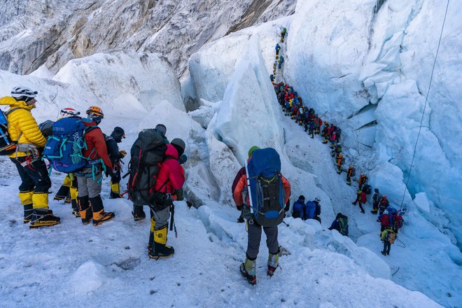 Núi tử thần Everest: Nơi cái chết được coi là cuộc chơi và những lỗ hổng chưa được ai chắp vá - Ảnh 3.