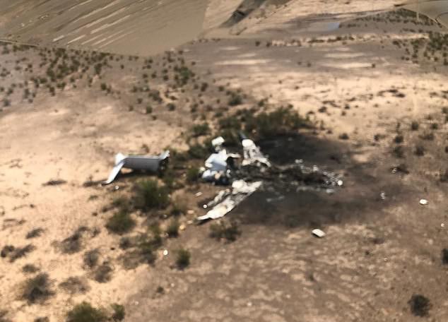 Rơi máy bay ở Mexico: 11 người tử nạn, 2 người bị thương nặng - Ảnh 1.