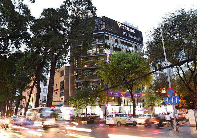&ldquo;Điểm cộng&rdquo; gi&uacute;p TPBank thu h&uacute;t v&agrave; &ldquo;giữ ch&acirc;n&rdquo; kh&aacute;ch h&agrave;ng - Ảnh 2.