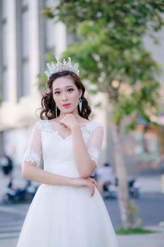 Miss World Việt Nam 2019: Lộ diện 34 nhan sắc Chung khảo phía Nam, đây là người đẹp duy nhất được đặc cách vào thẳng - Ảnh 4.