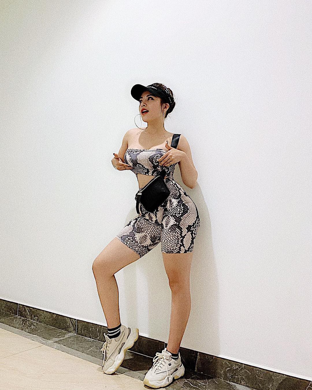 Tập đoàn gái xinh “vo ve” quanh Vũ (Về nhà đi con): Xinh đẹp, sexy nhưng đều dính thị phi, có người chưa lên sóng đã bị “bóc phốt” - Ảnh 5. Tập đoàn gái xinh “vo ve” quanh Vũ (Về nhà đi con): Xinh đẹp, sexy nhưng đều dính thị phi, có người chưa lên sóng đã bị “bóc phốt” - Ảnh 5.