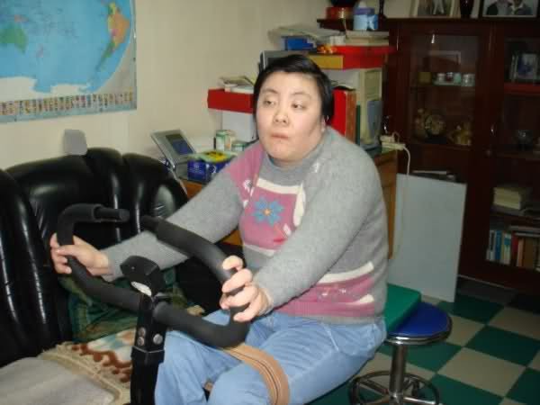 Vụ đầu độc bí ẩn chấn động Đại học Thanh Hoa: Cô sinh viên ưu tú bỗng chốc trở thành đứa trẻ bại liệt, sau 25 năm vẫn rơi vào bế tắc - Ảnh 8.