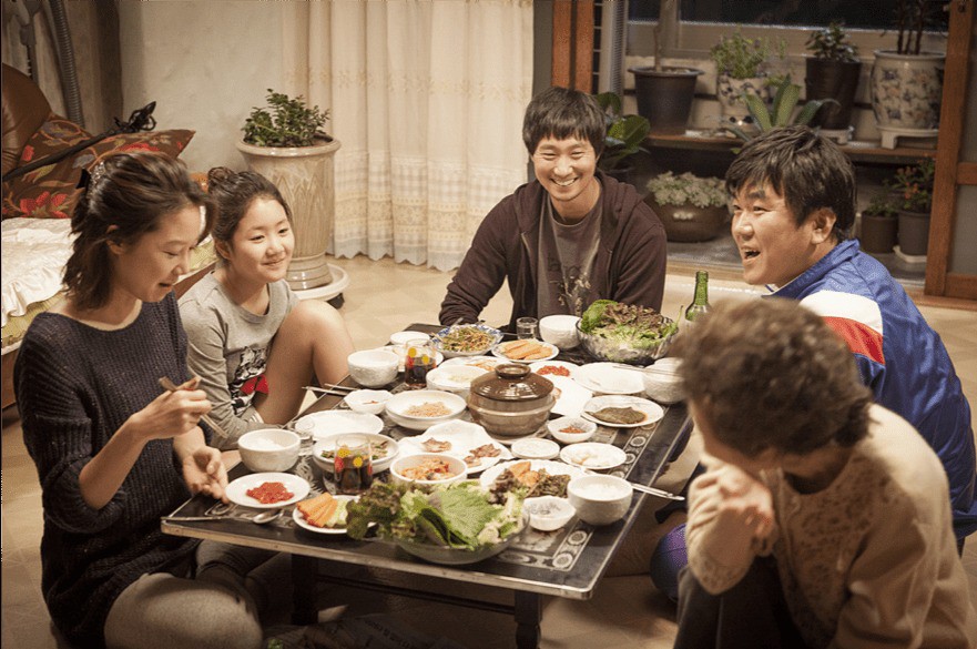 Văn hóa bữa cơm gia đình Hàn Quốc: Cả nhà quây quần là lỗi thời ...