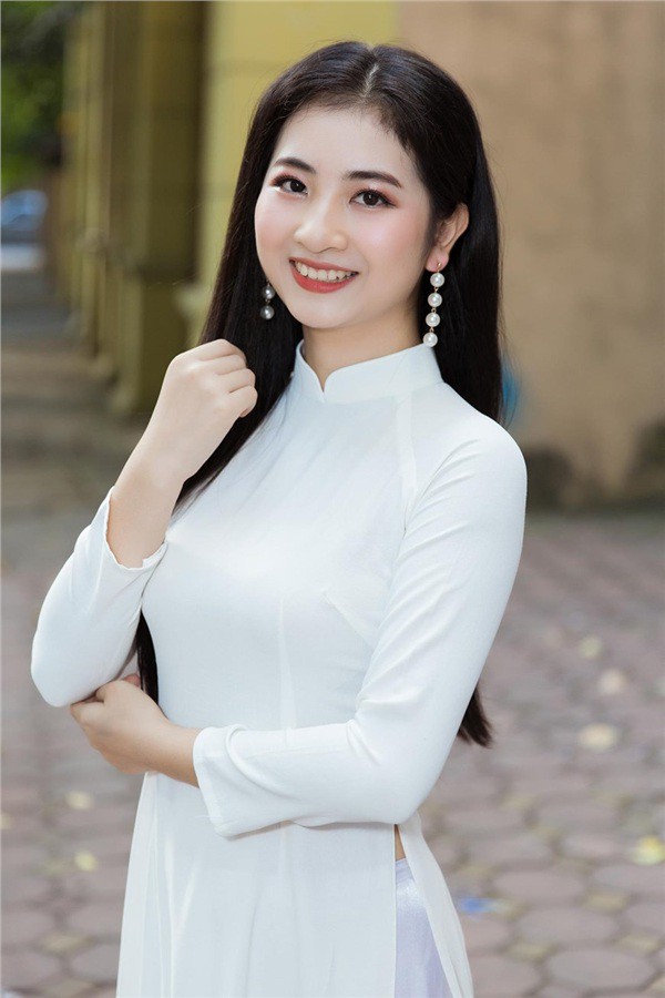 105932_nguyen_thi_linh_chi 105932_nguyen_thi_linh_chi