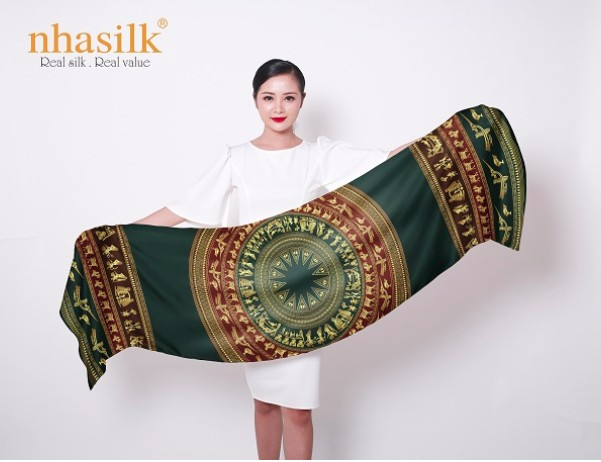 Đi t&igrave;m dấu vết lụa tơ tằm 100% của NhaSilk - Ảnh 1.