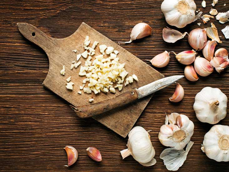Nhà có sẵn tỏi chẳng khác gì thần dược có tính kháng sinh cực mạnh chữa bách bệnh cho con - Ảnh 1. Nhà có sẵn tỏi chẳng khác gì thần dược có tính kháng sinh cực mạnh chữa bách bệnh cho con - Ảnh 1.
