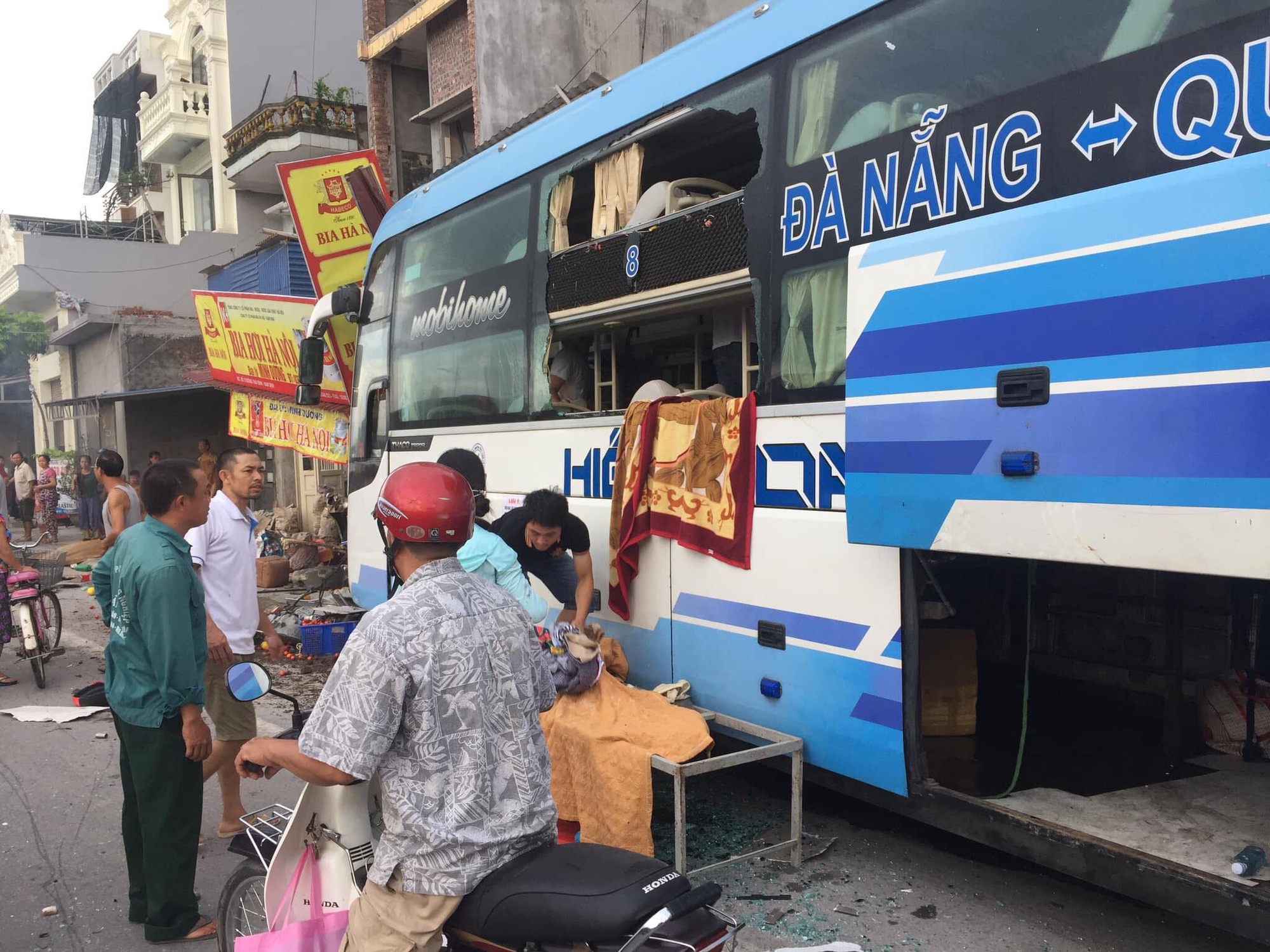 Nam Định: Tai nạn kinh hoàng, một phụ nữ chết thảm chưa rõ danh tính - Ảnh 4.