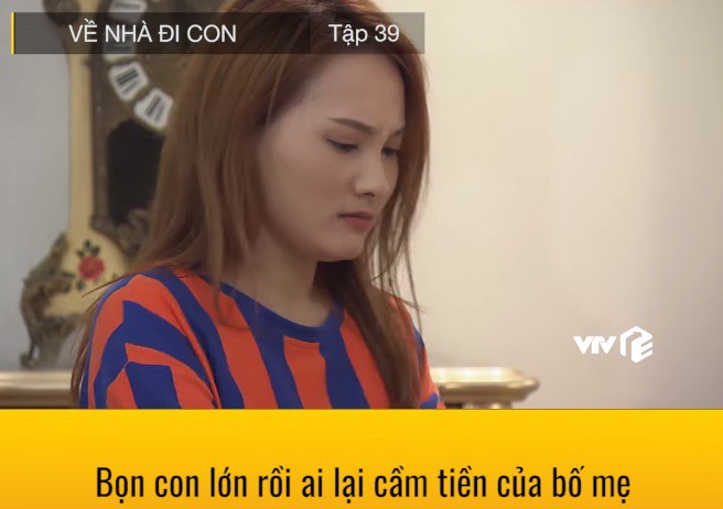 &quot;Về nhà đi con&quot;: Lộ cảnh Thư mặc quần áo của Vũ, đang hú hí trên giường thì mẹ chồng xuất hiện - Ảnh 5.