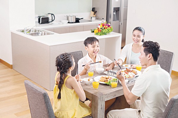 Dạy con “ăn lạt” - món quà của cha mẹ dành cho con - Ảnh 1. Dạy con “ăn lạt” - món quà của cha mẹ dành cho con - Ảnh 1.