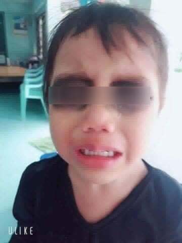 parents-warned-not-to-copy-viral-eyeshadow-prank-because-it-may-traumatise-their-kids-world-of-buzz-2