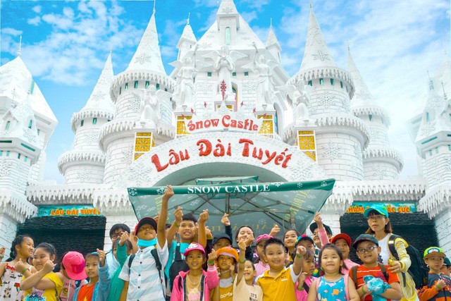 Suối Ti&ecirc;n ch&agrave;o h&egrave; tươi m&aacute;t &ndash; bất tận niềm vui - Ảnh 5.