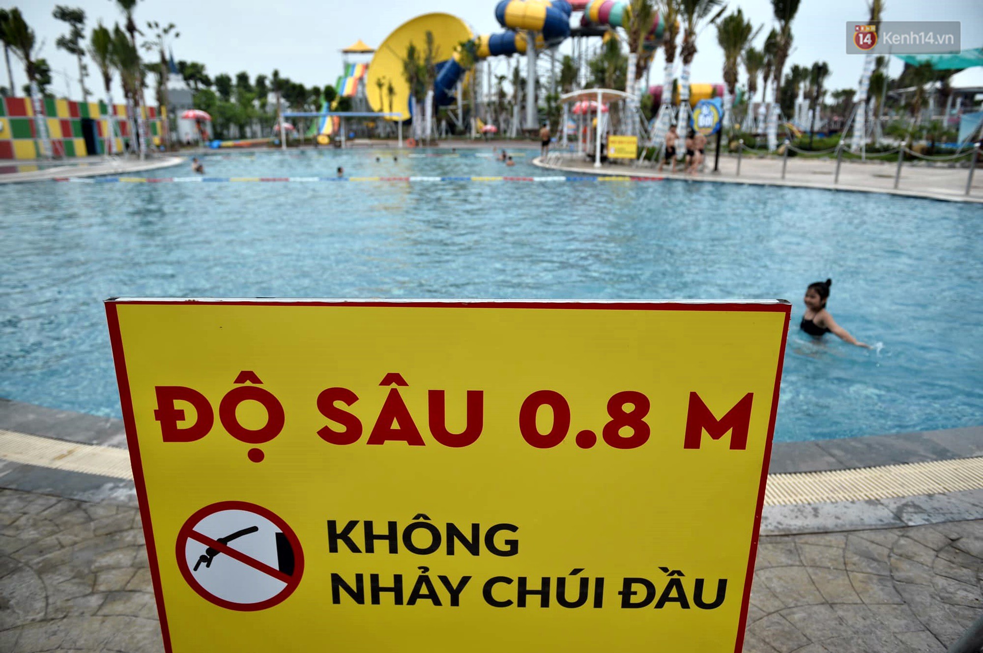 Công viên nước Thanh Hà mở cửa trở lại sau nửa tháng nâng cấp - Ảnh 4.