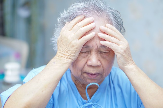 asian-senior-elderly-old-lady-woman-patient-headache-while-sitting-bed-nursing-ho_39768-67