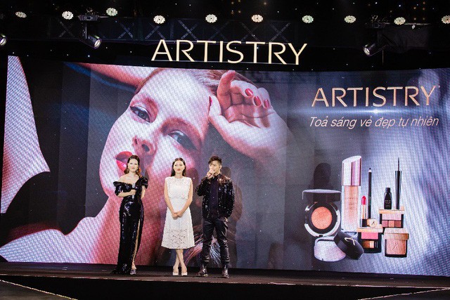 Artistry ra mắt dòng sản phẩm trang điểm cao cấp Signature tại Việt Nam - Ảnh 3.