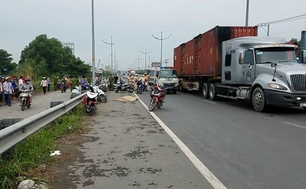 Vụ cô gái bị bạn trai sát hại trên đường phố Sài Gòn: Lời kể đau xót của mẹ nạn nhân - Ảnh 3. Vụ cô gái bị bạn trai sát hại trên đường phố Sài Gòn: Lời kể đau xót của mẹ nạn nhân - Ảnh 3.