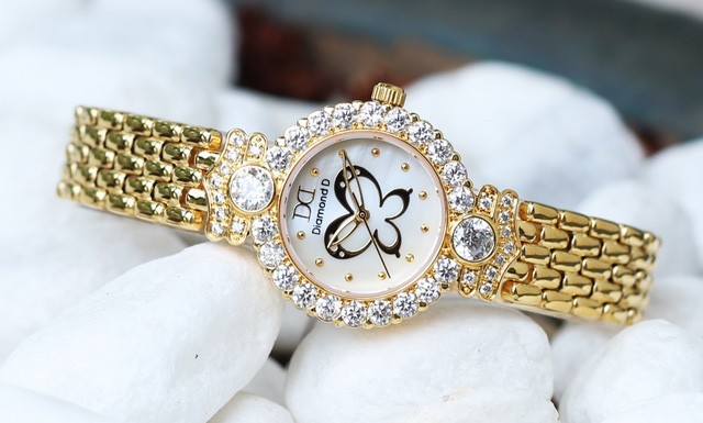 Bộ sưu tập đồng hồ Diamond D mới nhất tại Đăng Quang Watch  - Ảnh 3.