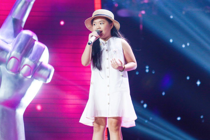 Hoa hậu Hương Giang khẩu chiến với đàn chị trên ghế nóng The Voice Kids, chưa bao giờ nàng Hoa hậu &quot;dữ dằn&quot; đến thế - Ảnh 9.