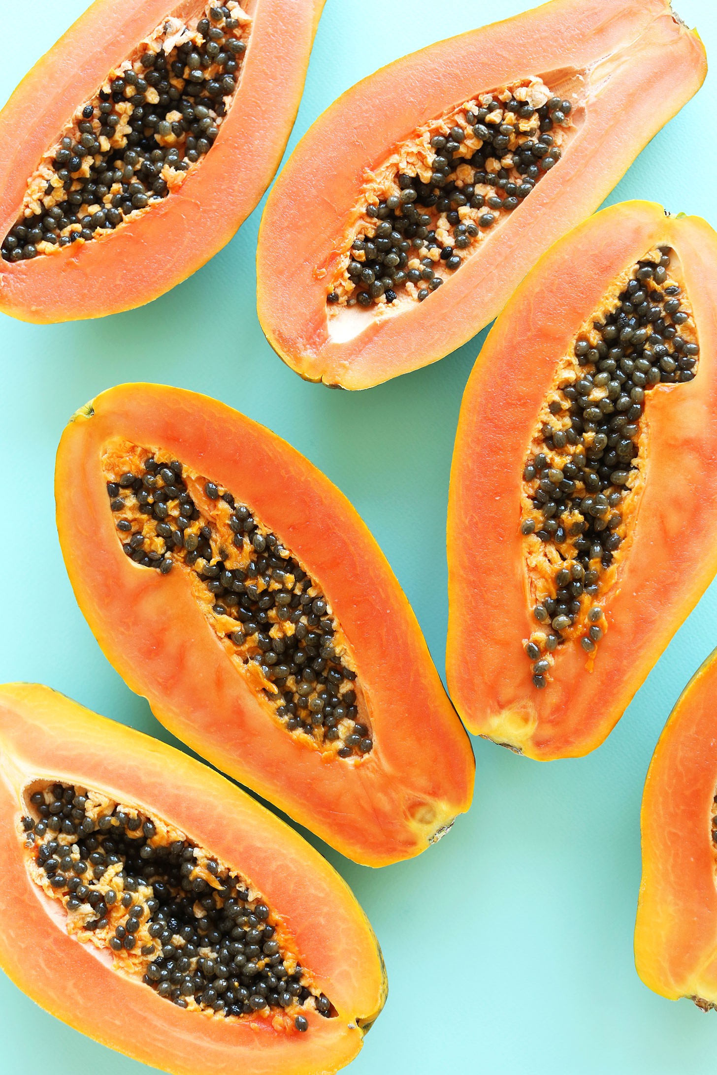 Easy-Papaya-Boats-with-loads-of-toppings-vegan-glutenfree-healthy-recipe-breakfast-snack-papaya