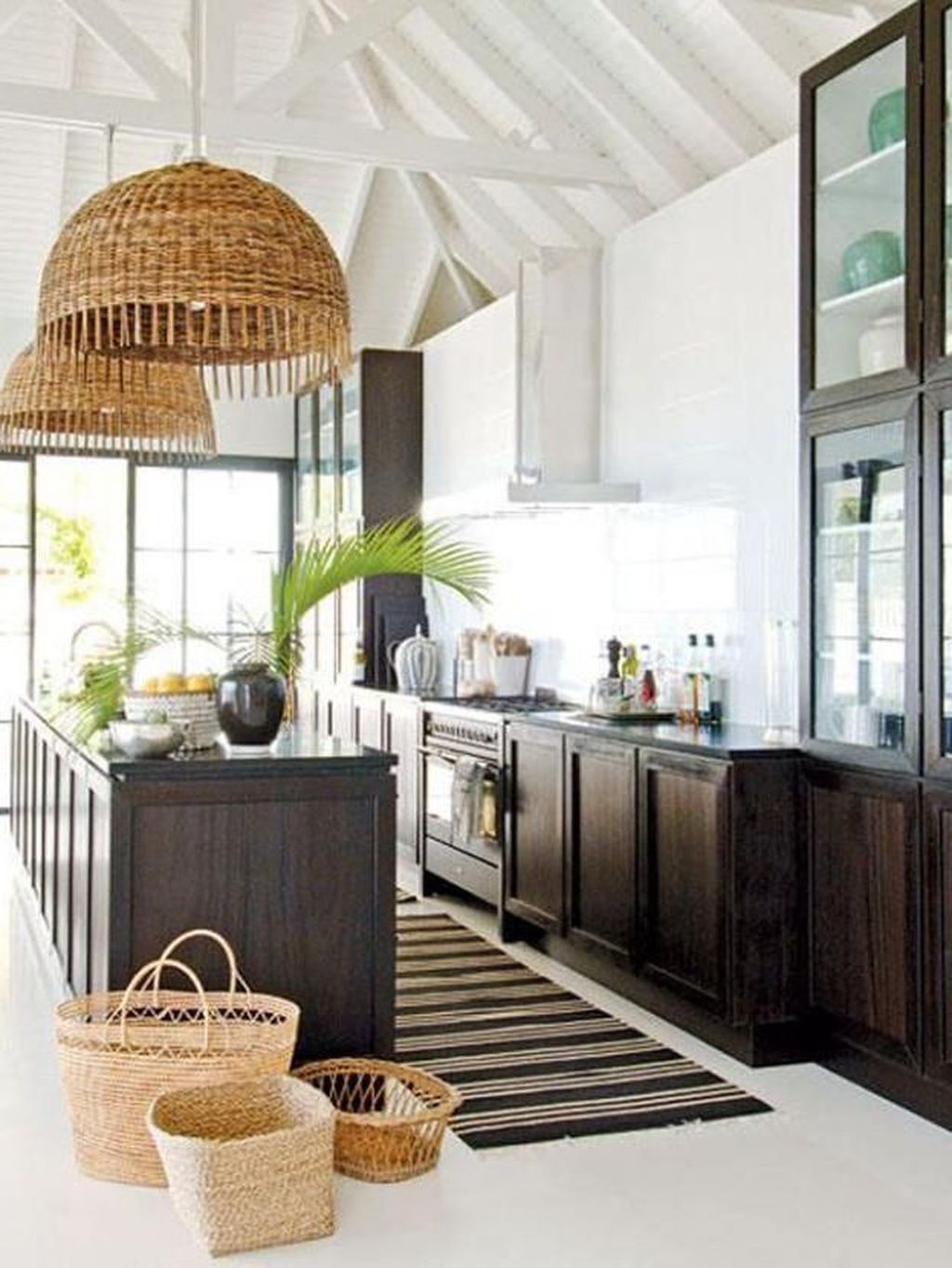 Decorate the kitchen in a tropical style, inspiring a vibrant summer - Photo 3.