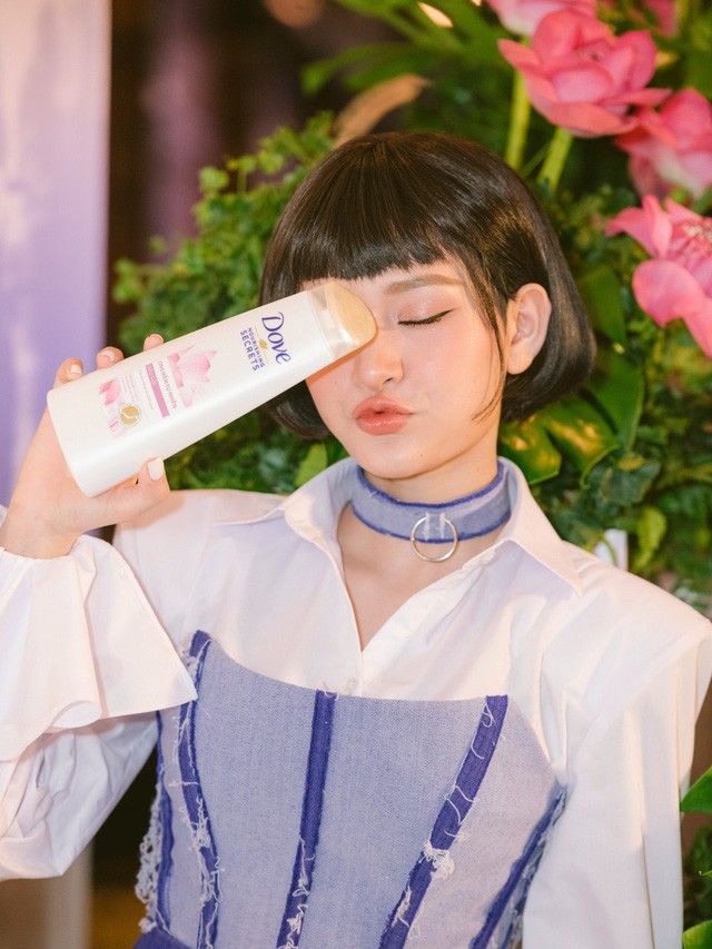 Học Hiền Hồ, Mâu Thủy, MLee bí quyết “yêu da chiều tóc” đẹp hết phần thiên hạ - Ảnh 4. Học Hiền Hồ, Mâu Thủy, MLee bí quyết “yêu da chiều tóc” đẹp hết phần thiên hạ - Ảnh 4.