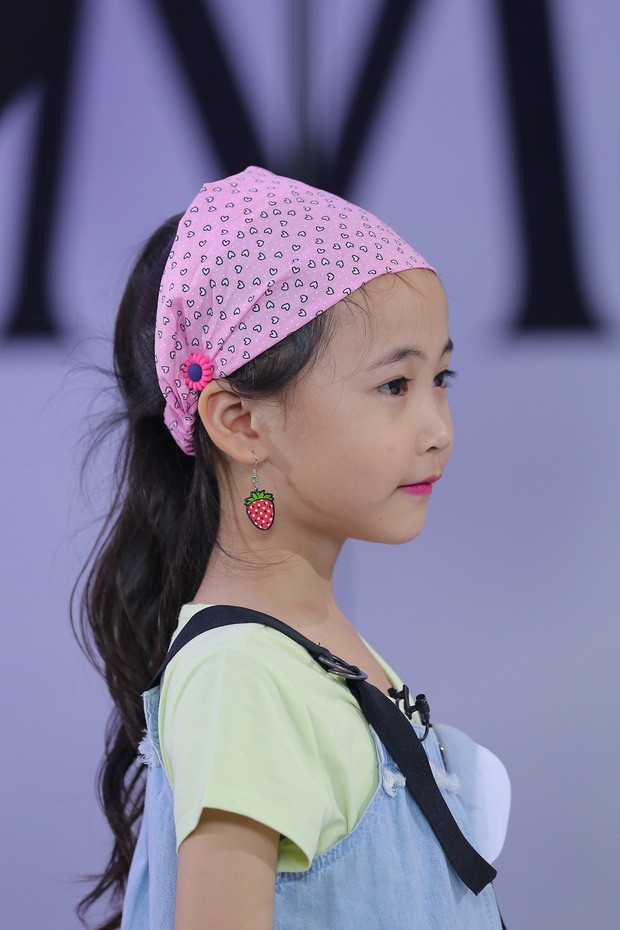 Model Kid Vietnam: Tại sao trẻ em cứ phải son phấn, mặc đồ người lớn mới được công nhận là mẫu nhí? - Ảnh 11.