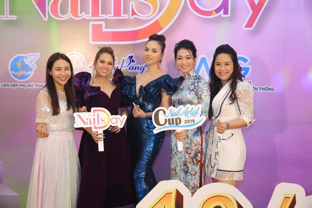 Dấu ấn nails Việt: Tôn vinh người Việt và ngành nails - Ảnh 3. Dấu ấn nails Việt: Tôn vinh người Việt và ngành nails - Ảnh 3.