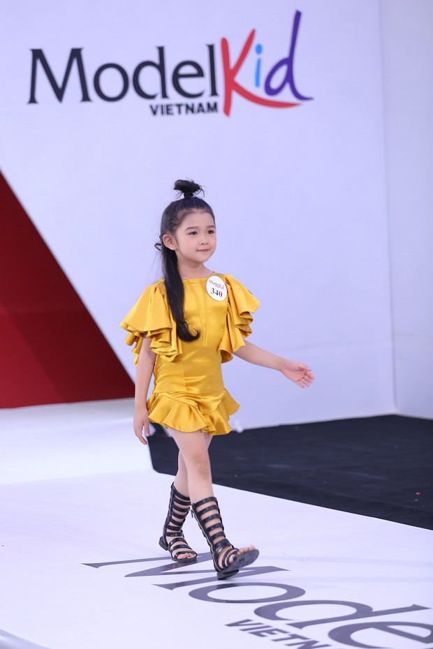 Model Kid Vietnam: Tại sao trẻ em cứ phải son phấn, mặc đồ người lớn mới được công nhận là mẫu nhí? - Ảnh 7.