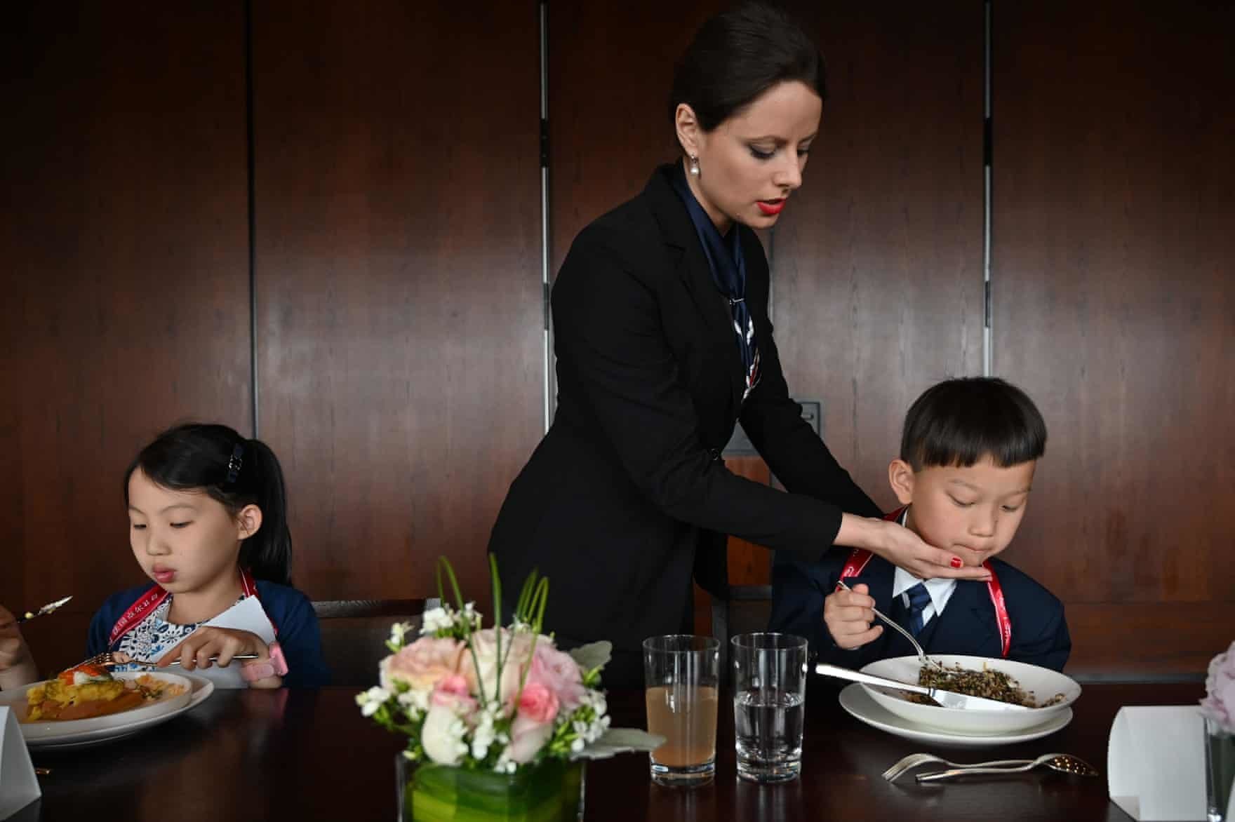 Cận cảnh lớp học để trở thành “giới thượng lưu” ở Thượng Hải - Ảnh 11. Cận cảnh lớp học để trở thành “giới thượng lưu” ở Thượng Hải - Ảnh 11.