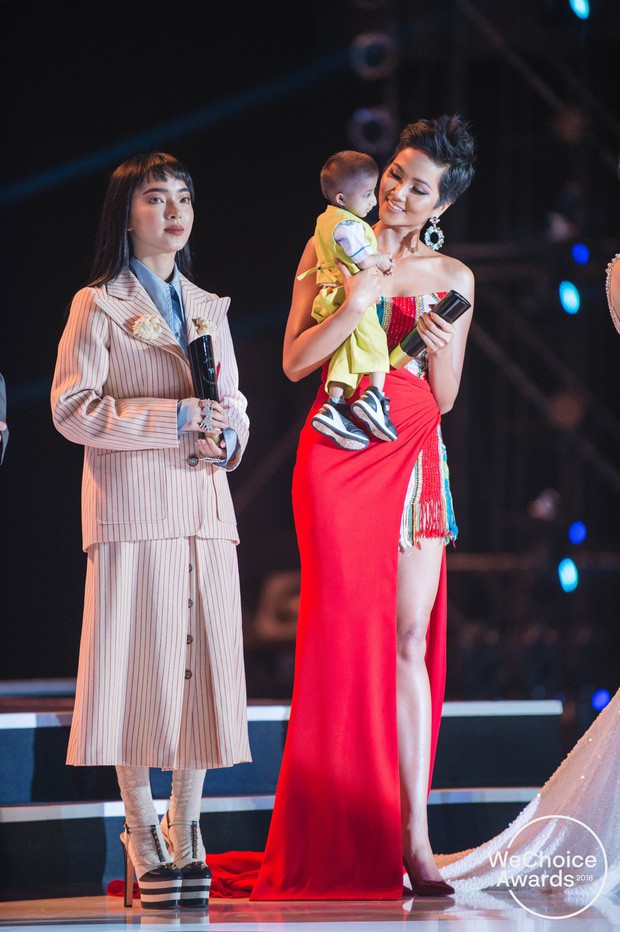 Hoa hậu nào cũng đua tranh váy áo đẳng cấp, riêng HHen Niê lại tôn vinh cội rễ bản thân bằng thời trang - Ảnh 6.