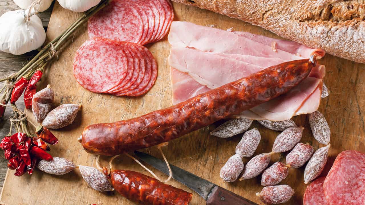 Why-is-Processed-Meat-Bad-and-Why-You-Should-Avoid-Them