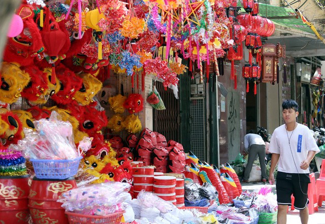 Đồ chơi made in Việt Nam bất ngờ lấn át Trung Quốc tại Hàng Mã trước mùa Trung thu - Ảnh 10.