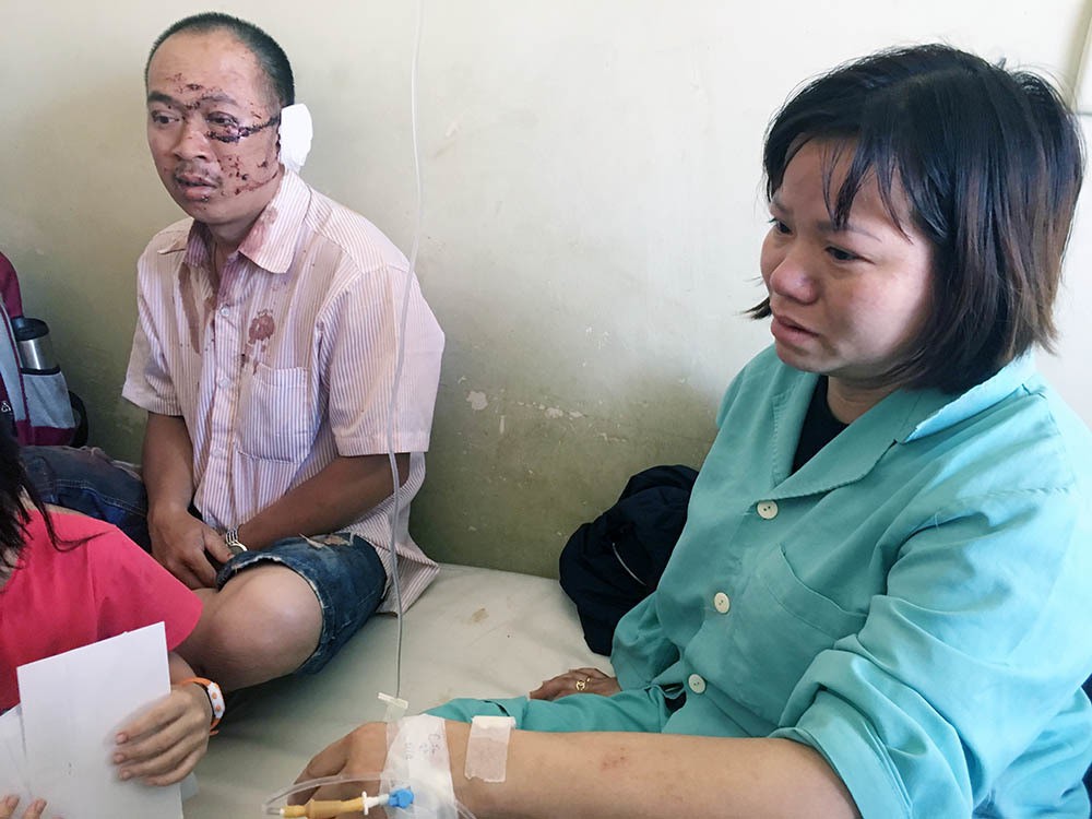 Con trai kể phút bố văng khỏi xe thiệt mạng vụ đâm xe khách ở Khánh Hòa - Ảnh 2.